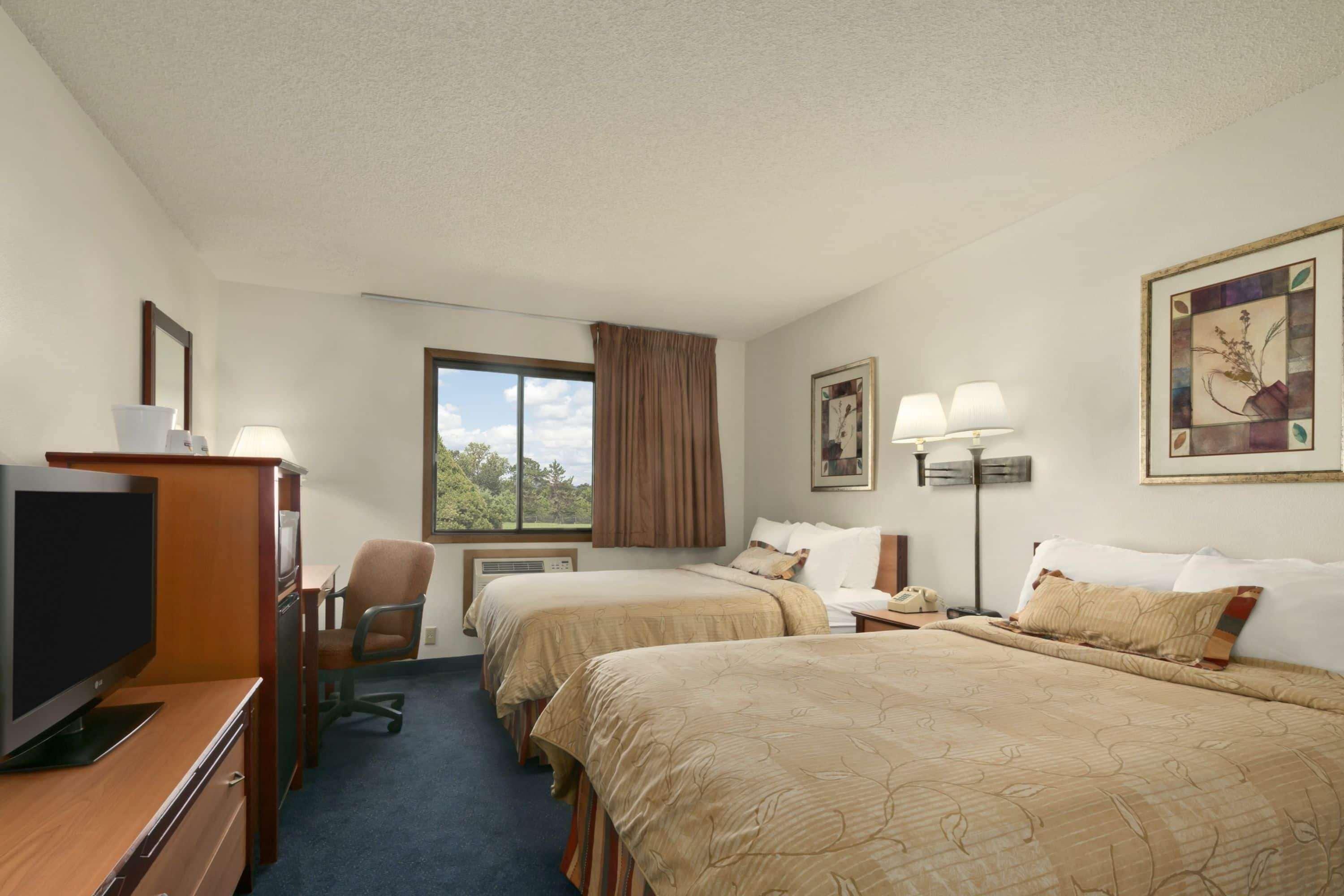 Days Inn By Wyndham Willmar Bagian luar foto